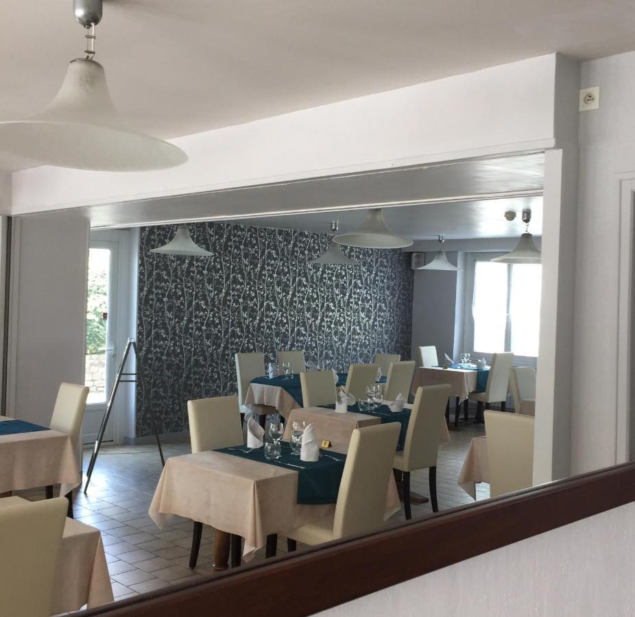 Pontchâteau Auberge Du Calvaire מראה חיצוני תמונה