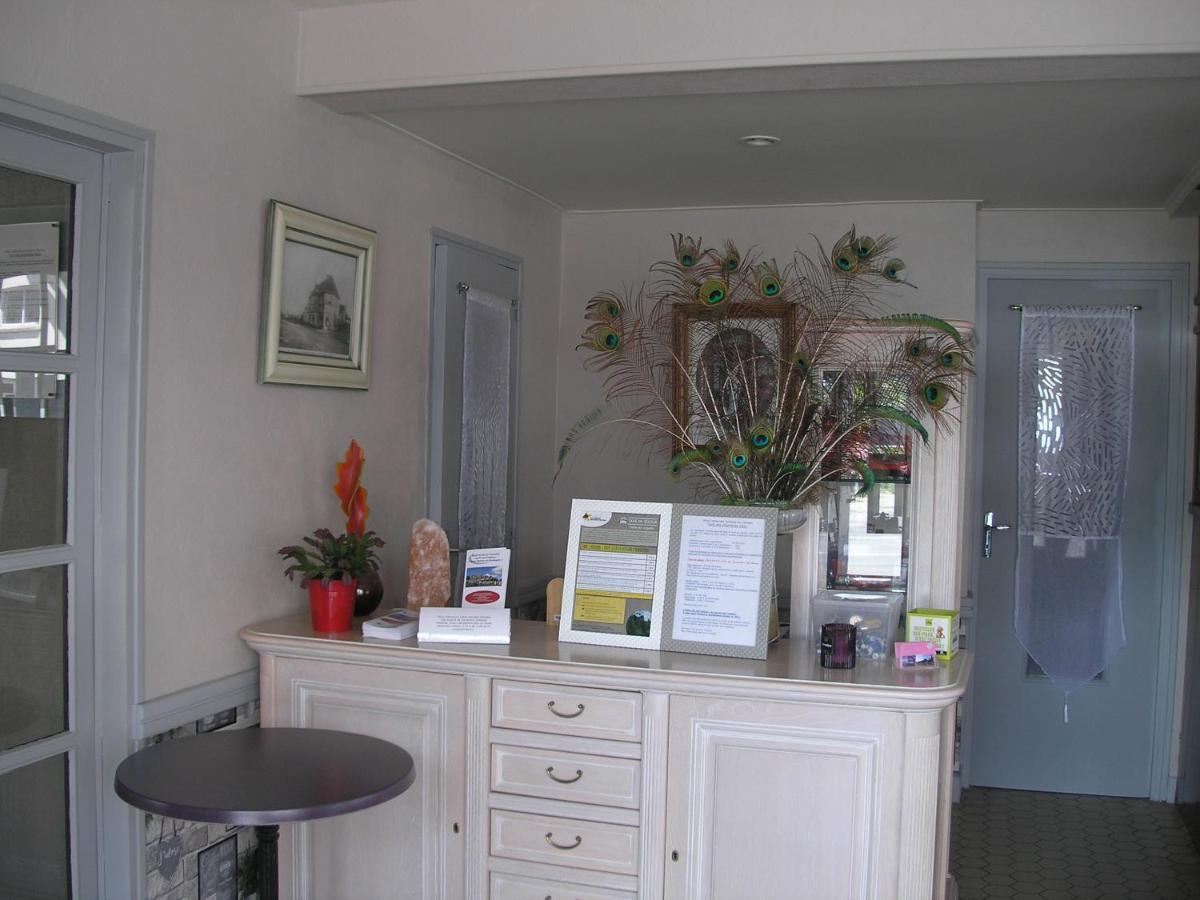 Pontchâteau Auberge Du Calvaire מראה חיצוני תמונה