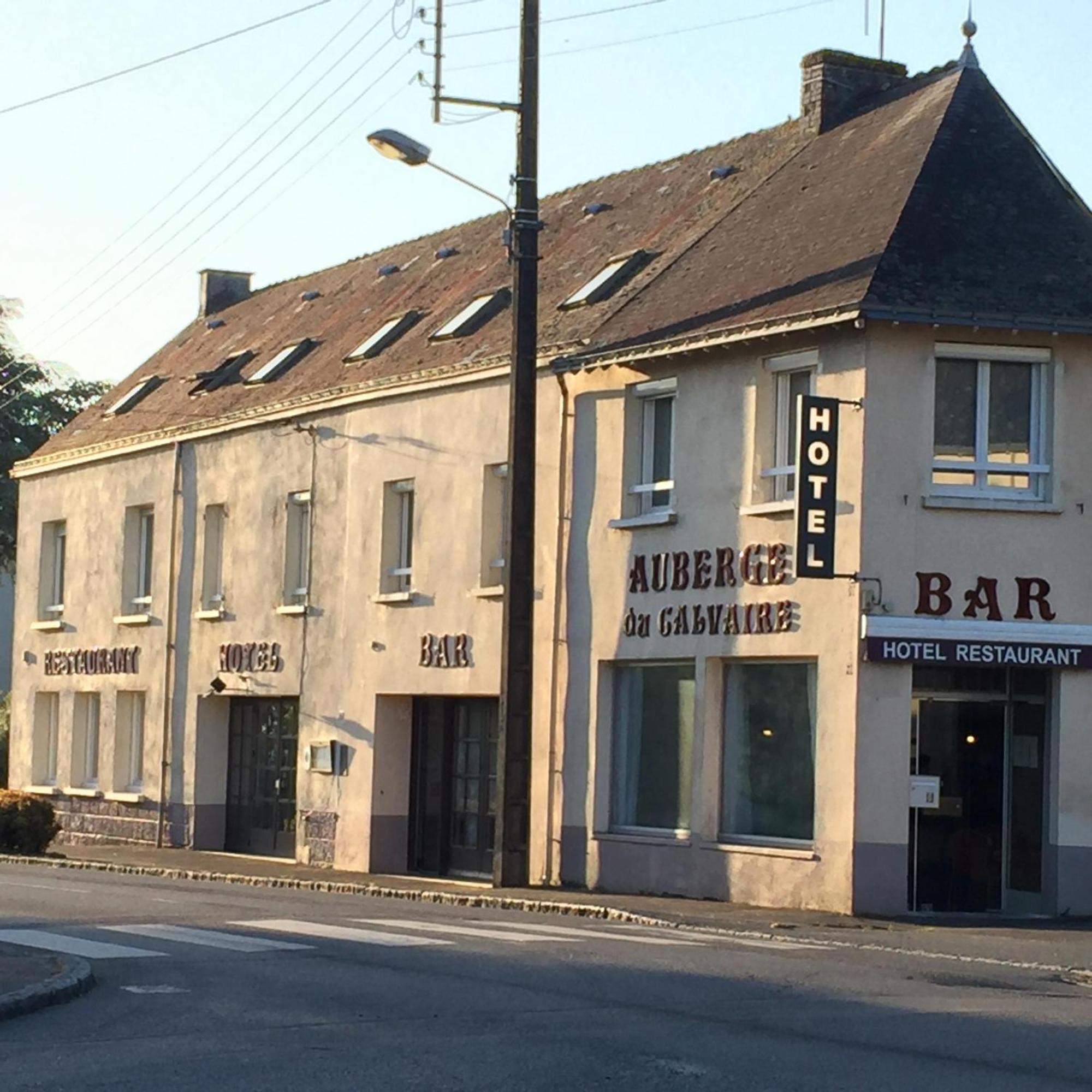 Pontchâteau Auberge Du Calvaire מראה חיצוני תמונה