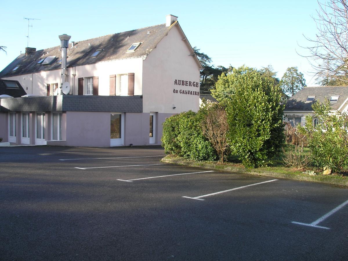 Pontchâteau Auberge Du Calvaire מראה חיצוני תמונה